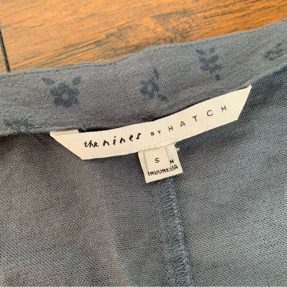 The Nines by HATCH 3/4 Sleeve Button-Front Maternity Jumpsuit Indigo Floral - Picture 4 of 11